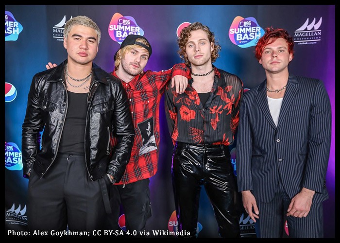 5 Seconds Of Summer Share Free Concert Documentary