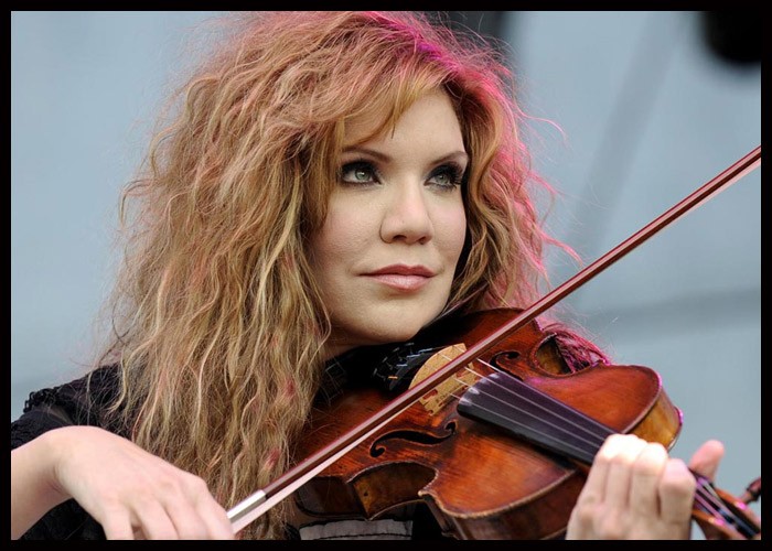 Alison Krauss To Be Inducted Into Bluegrass Hall Of Fame