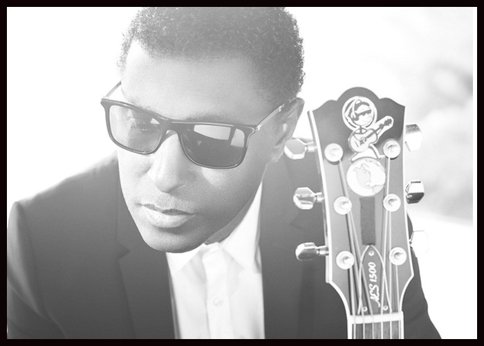 Babyface Signs With Capitol Records, Announces New Album 'Girls' Night Out'