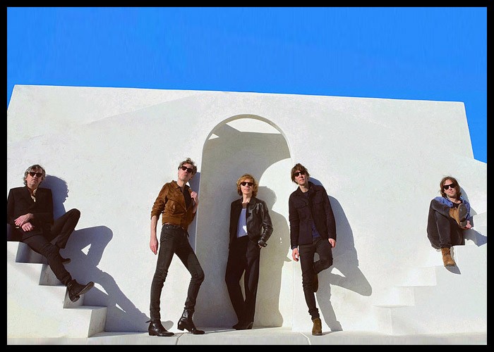 Beck, Phoenix Announce 2023 Co-Headlining 'Summer Odyssey' Tour