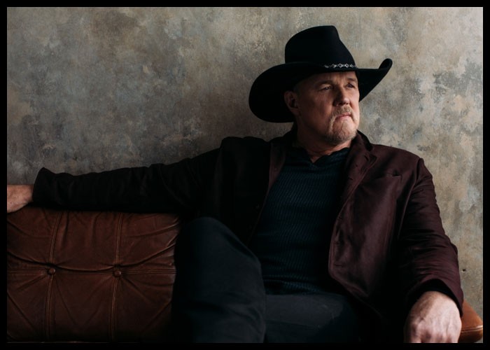 Trace Adkins Shares ‘Heartbreak Song’ From Upcoming Album
