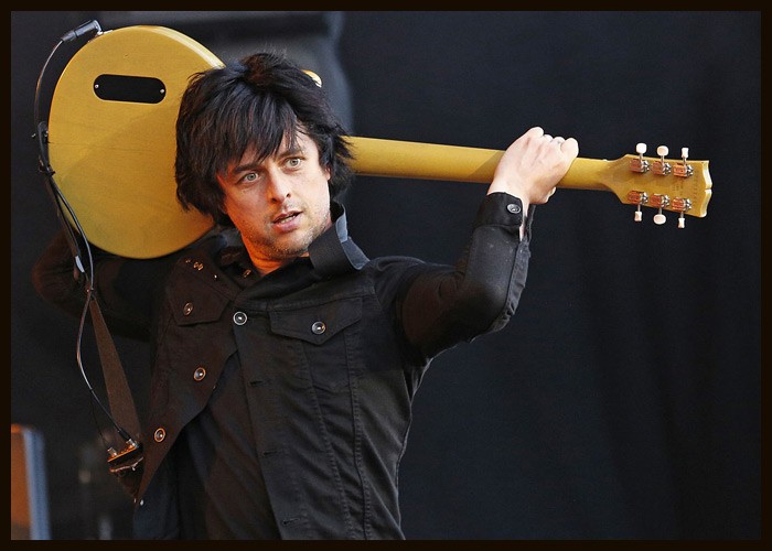 Green Day's Billie Joe Armstrong Says He's 'Renouncing' U.S. Citizenship
