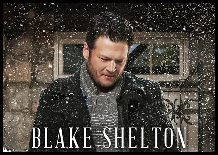 Blake Shelton To Release ‘Super Deluxe’ Edition Of ‘Cheers, It’s Christmas’