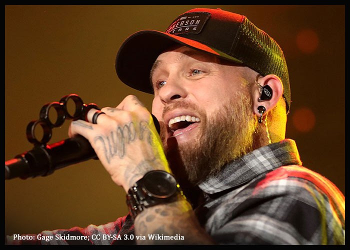 Brantley Gilbert Extends ‘Off The Rail Tour’ Into Fall
