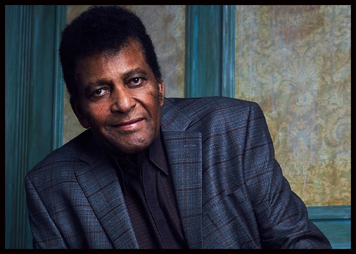 CMT’s Charley Pride Special To Feature Garth Brooks, Luke Combs & More