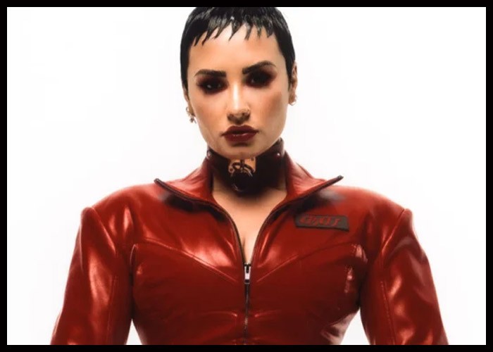 Demi Lovato Teases New Single 'Substance'