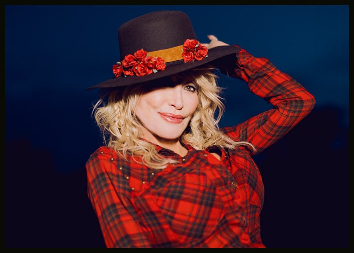 Dolly Parton Announces Arrival On TikTok