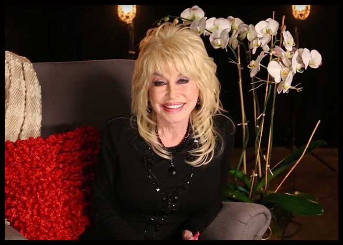 Dolly Parton To Host 57th Academy Of Country Music Awards