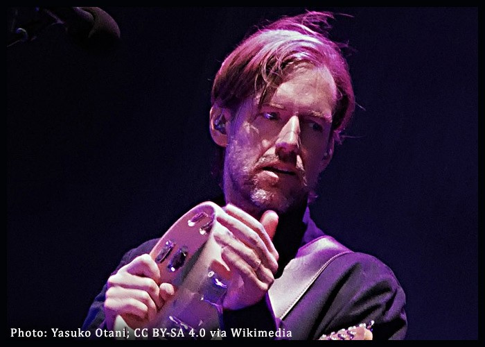 Radiohead Guitarist Ed O’Brien ‘Deep Into’ New Solo Album