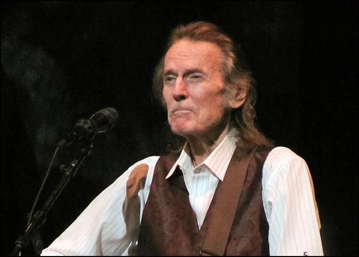 Gordon Lightfoot’s Final Album ‘At Royal Albert Hall’ To Be Released In July
