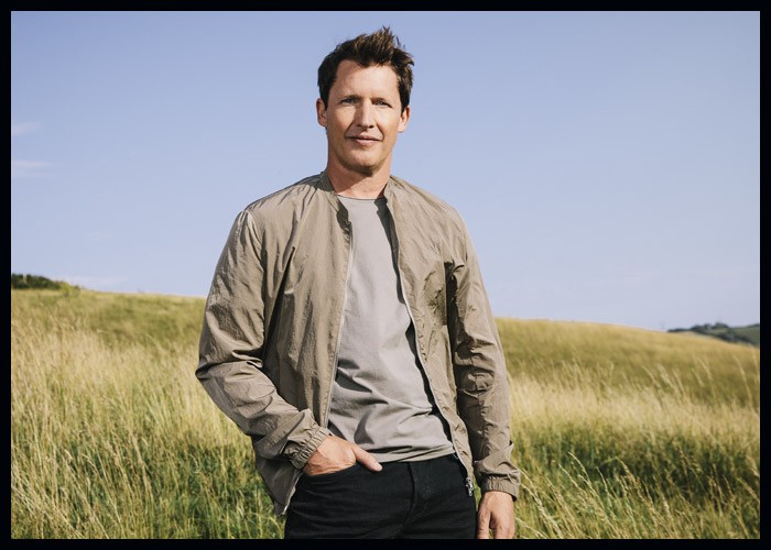 James Blunt Announces New Album ‘Who We Used To Be,’ Shares Lead Single ‘Beside You’