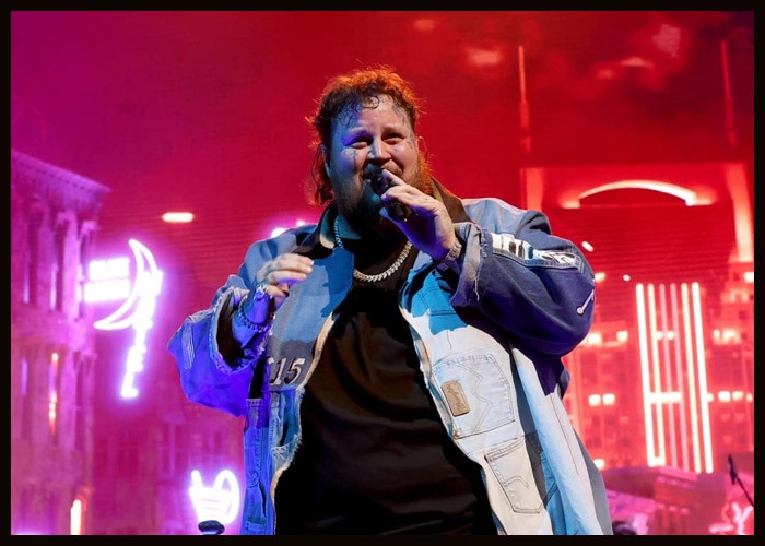 Jelly Roll Breaks Record For Most Weeks Atop Billboard’s Emerging Artists Chart