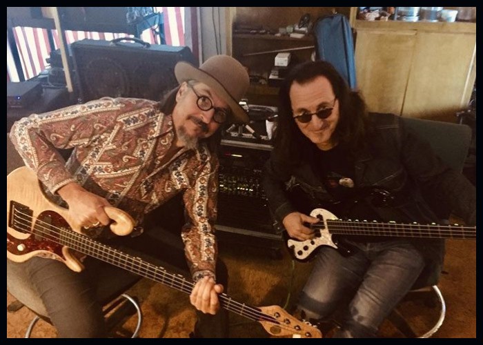 Primus’ Les Claypool Takes Lessons From Geddy Lee Ahead Of Rush Tribute Tour