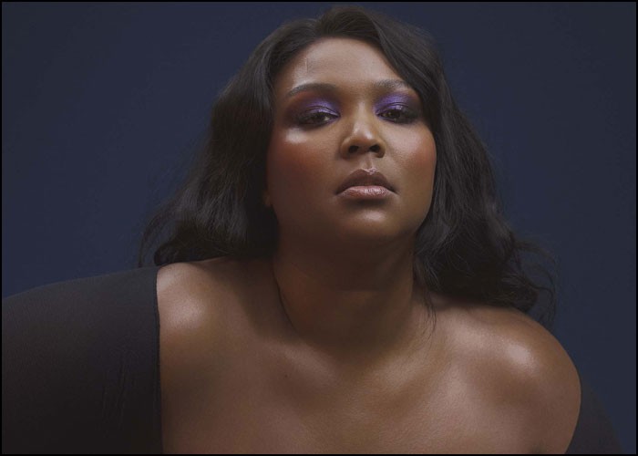 Lizzo Delivers Ode To Female Friendship 'Grrrls'