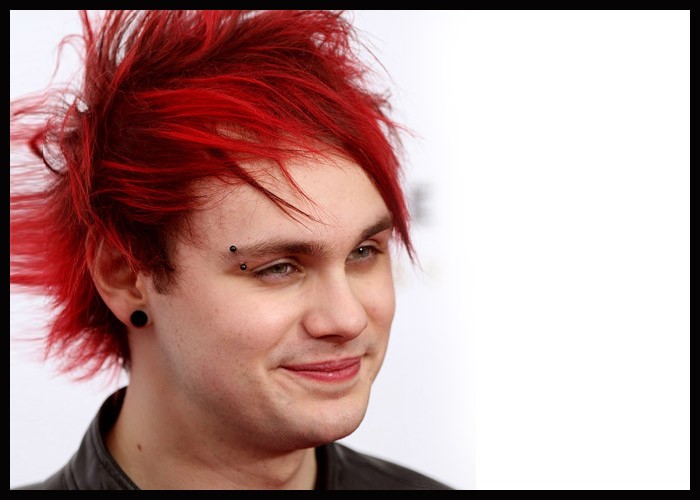 5SOS’s Michael Clifford, Wife Crystal Leigh Expecting First Child