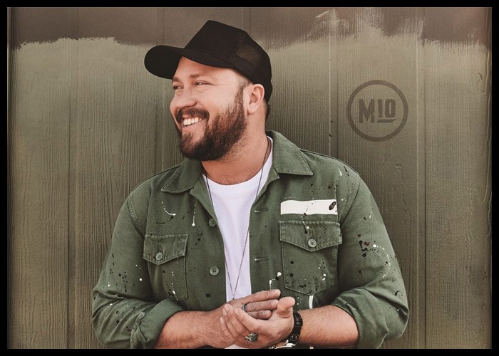 Mitchell Tenpenny Shares First Single From ‘The Low Light Sessions’ EP