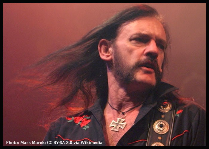 Lemmy Statue To Be Erected In Staffordshire Hometown