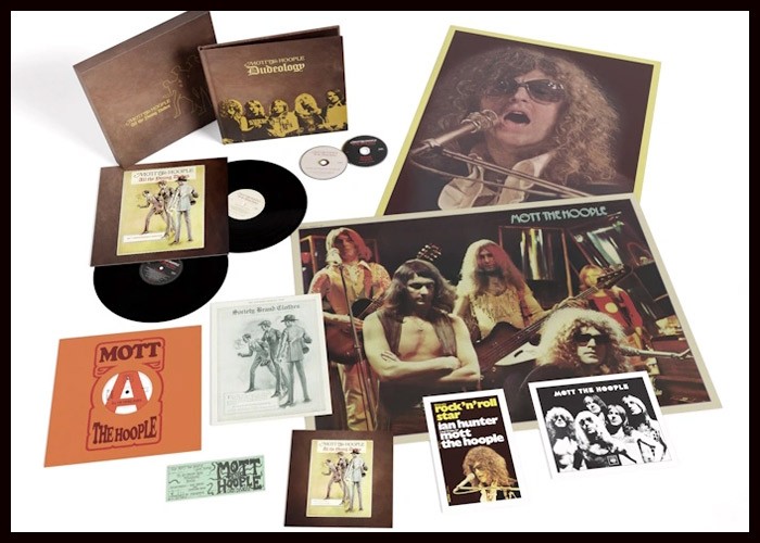 Mott The Hoople To Celebrate 50th Anniversary Of ‘All The Young Dudes’ With Deluxe Box Set