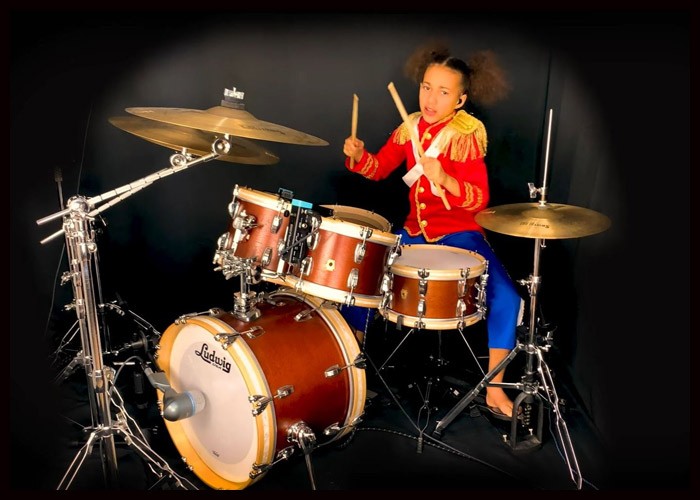 Nandi Bushell Improvises Drum Part To Fatboy Slim’s ‘Right Here, Right Now’