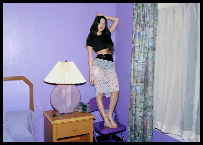Olivia Rodrigo's 'Guts' Debuts Atop Billboard 200