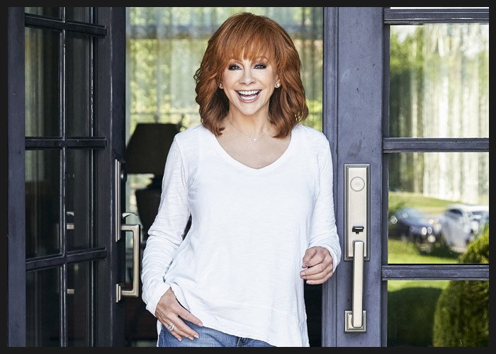 Reba McEntire Shares Acoustic Version Of ‘Till You Love Me’