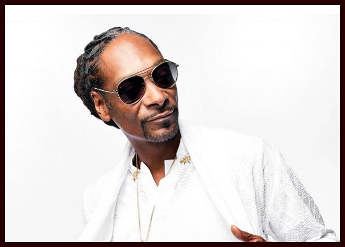 Snoop Dogg Cancels All 2022 Non-U.S. Tour Dates