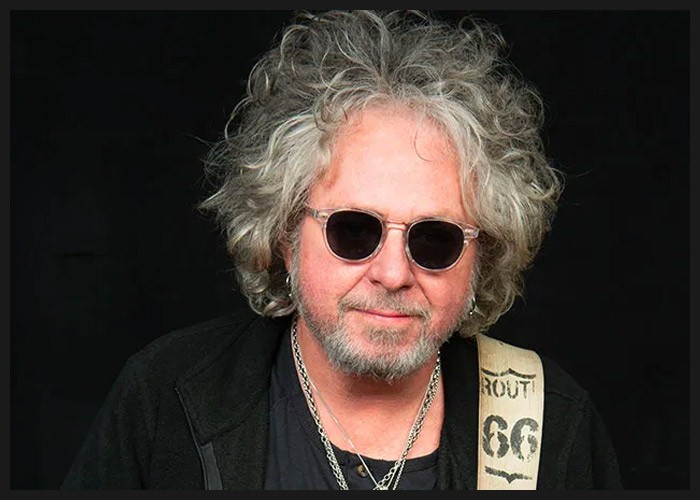 Toto’s Steve Lukather Announces New Solo Album ‘Bridges’