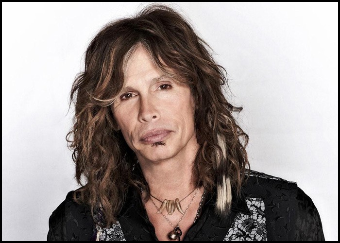 Steven Tyler Raises $4.6 Million For Janie’s Fund At Grammys Viewing Party