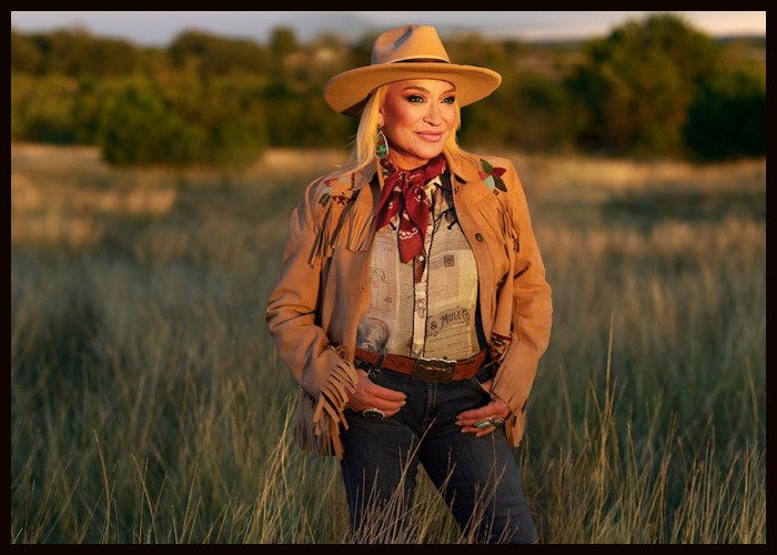 Tanya Tucker Announces New Album ‘Sweet Western Sound,’ Shares Lead Single ‘Kindness’