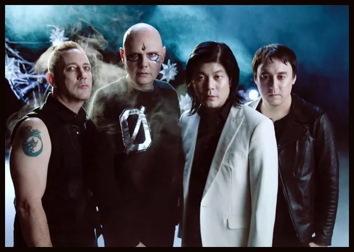 Smashing Pumpkins Guitarist Jeff Schroeder Announces ‘Difficult Decision’ To Leave The Band